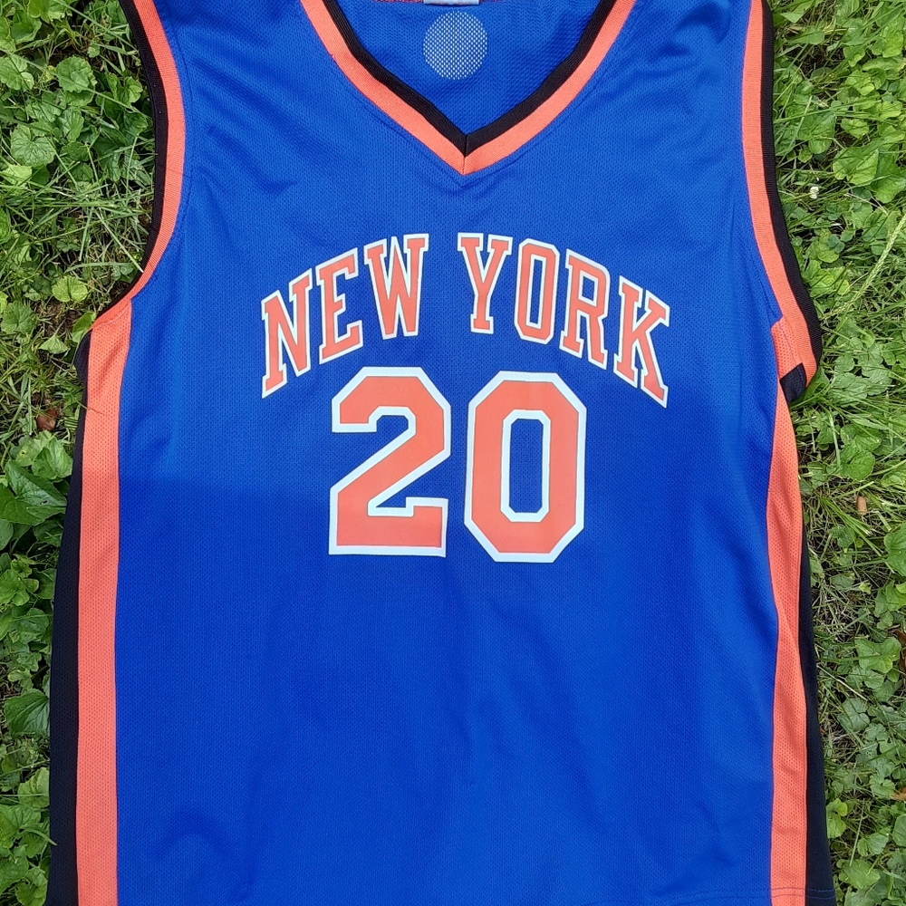 New York Knicks jersey